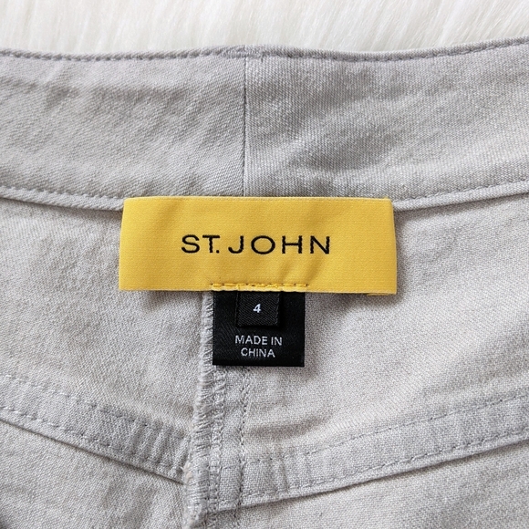 St. John Light Gray Straight Leg Cropped Jeans | Size 4 - Picture 4 of 9